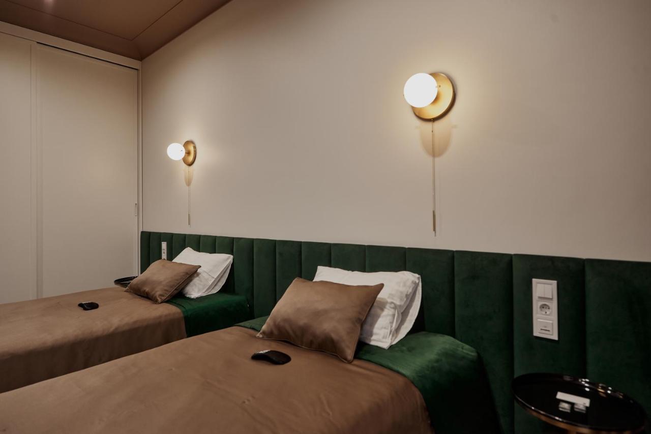 Kostjukowski Apartments Avalon Lviv Kültér fotó