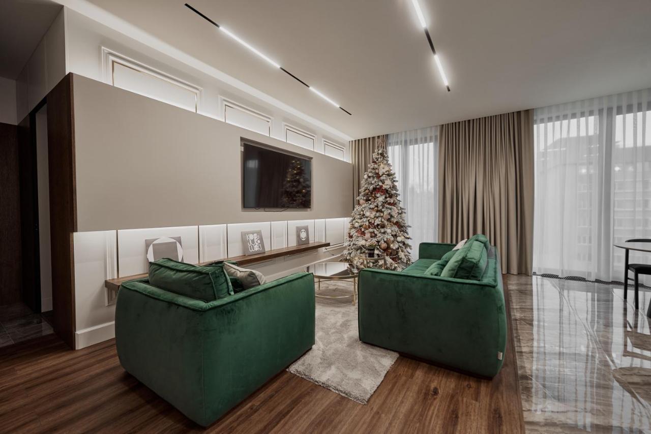 Kostjukowski Apartments Avalon Lviv Kültér fotó