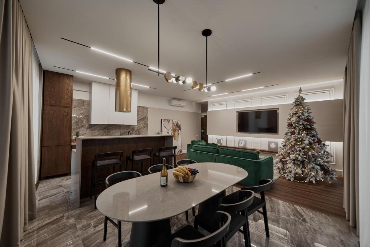 Kostjukowski Apartments Avalon Lviv Kültér fotó