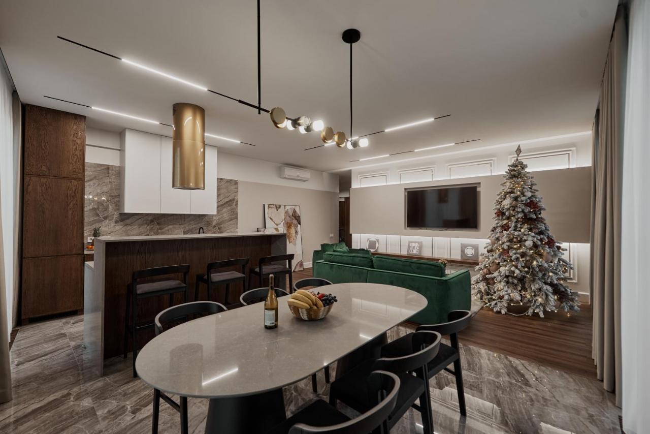 Kostjukowski Apartments Avalon Lviv Kültér fotó